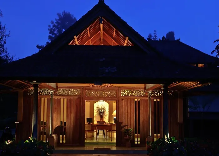 Strawberry Hill & Restaurant Bedugul (Bali)